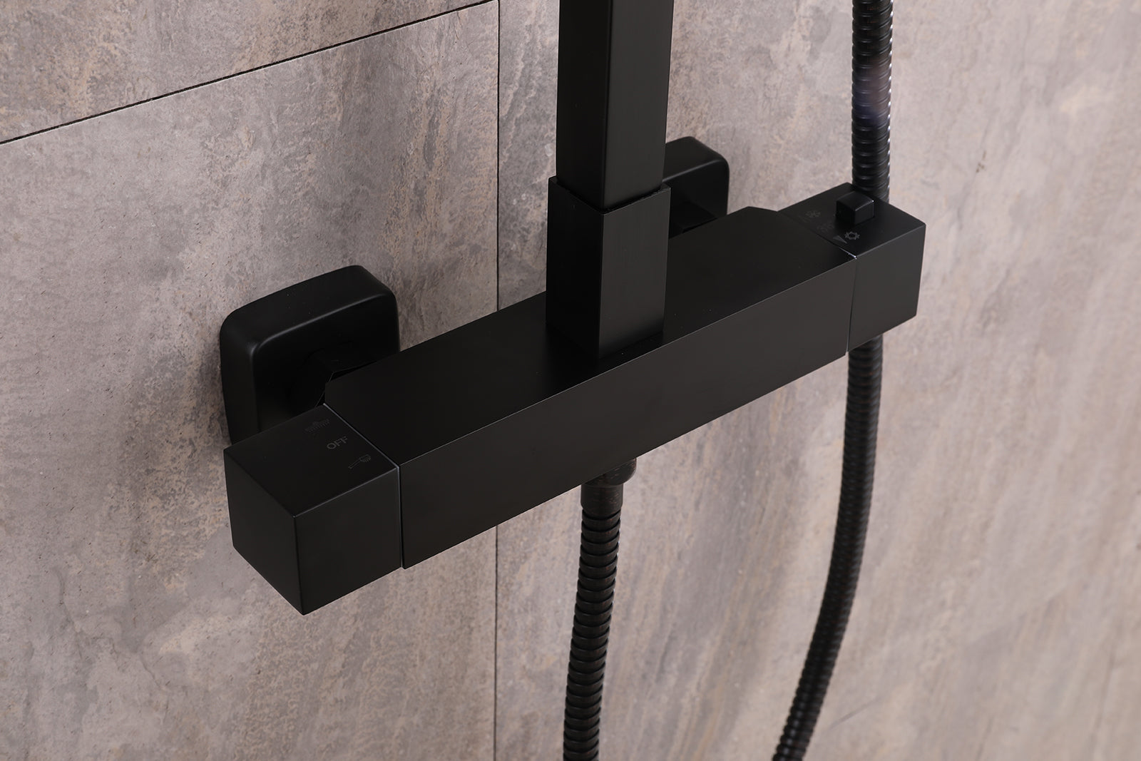 Colonna doccia termostatica SEDAL 8921B BASIC