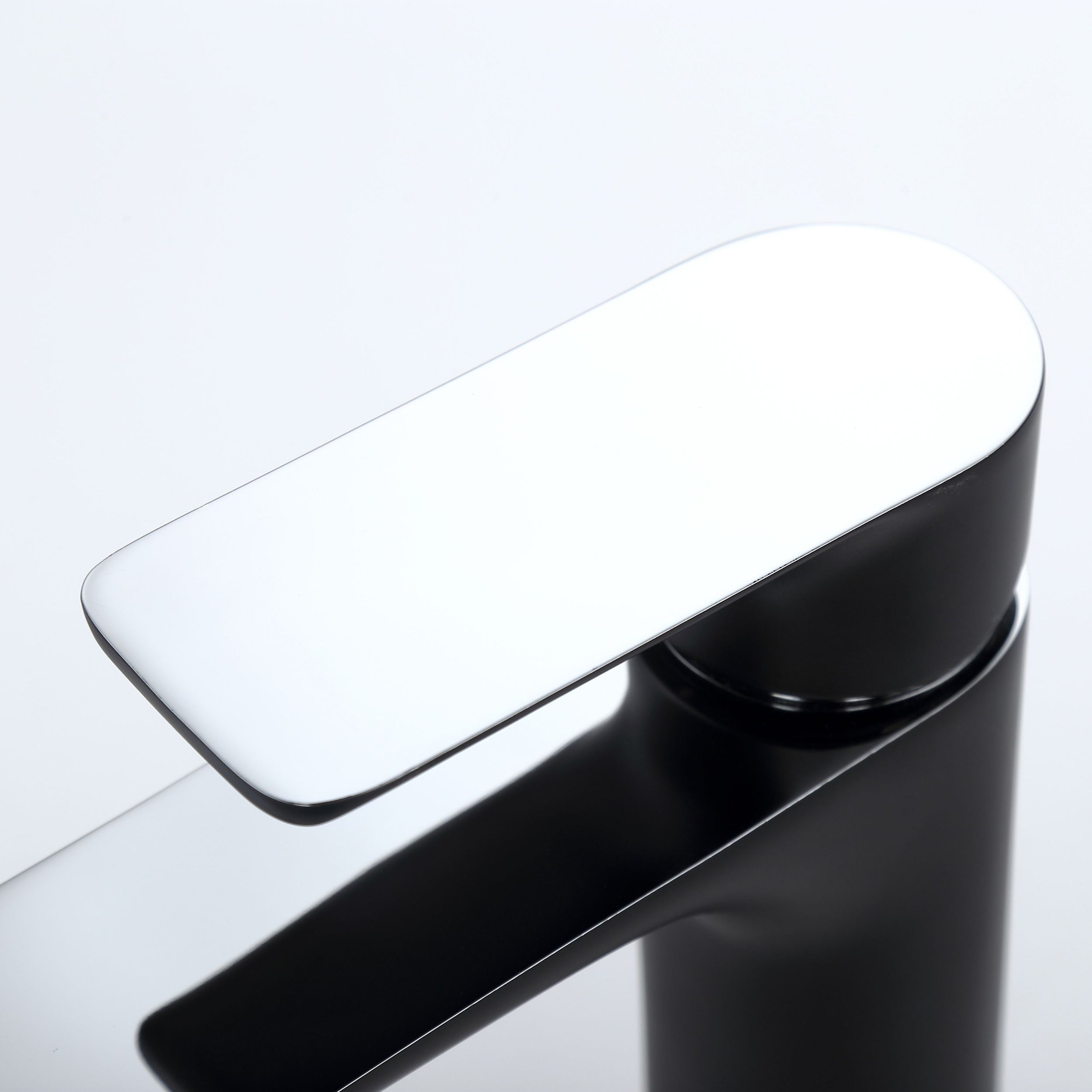 Rubinetto per lavabo di design 4024CB